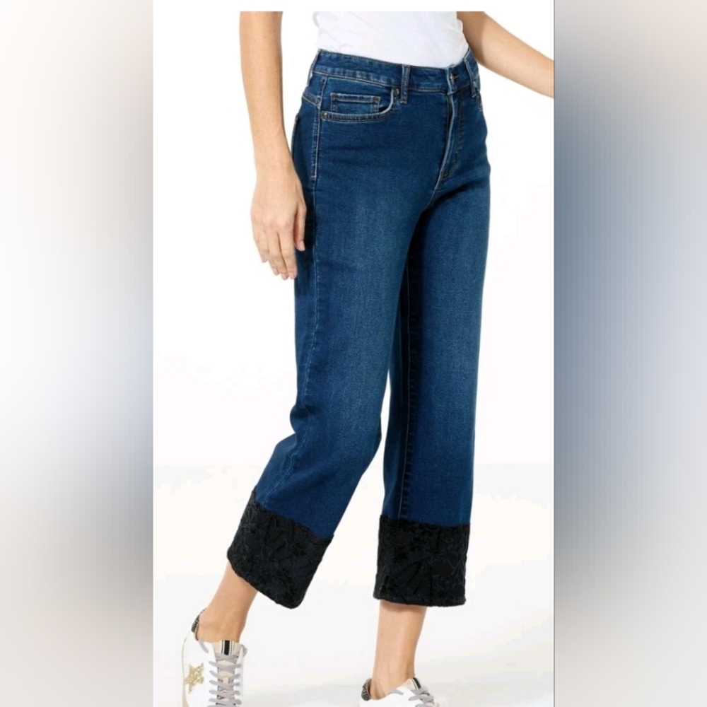G by Giuliana Women's The Straight Crop Jeans w/ Lace Cuffs Stretch NWT Size 6